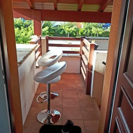 Appartement Nice Appt With Terrace In A Quiet Area *