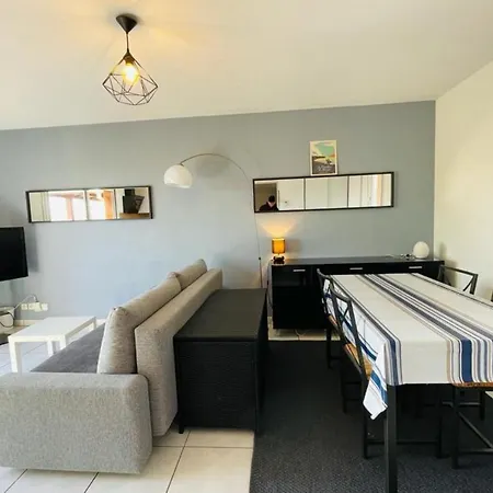 Nice Appt With Terrace In A Quiet Area Appartement Anglet